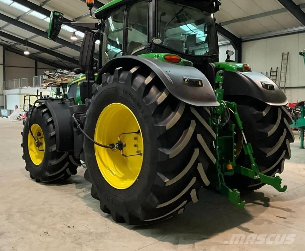 John Deere 6R 250 Traktorit