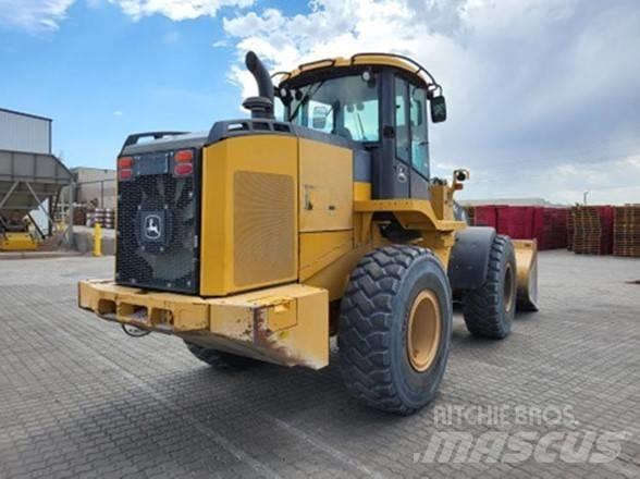 John Deere 624K Pyöräkuormaajat