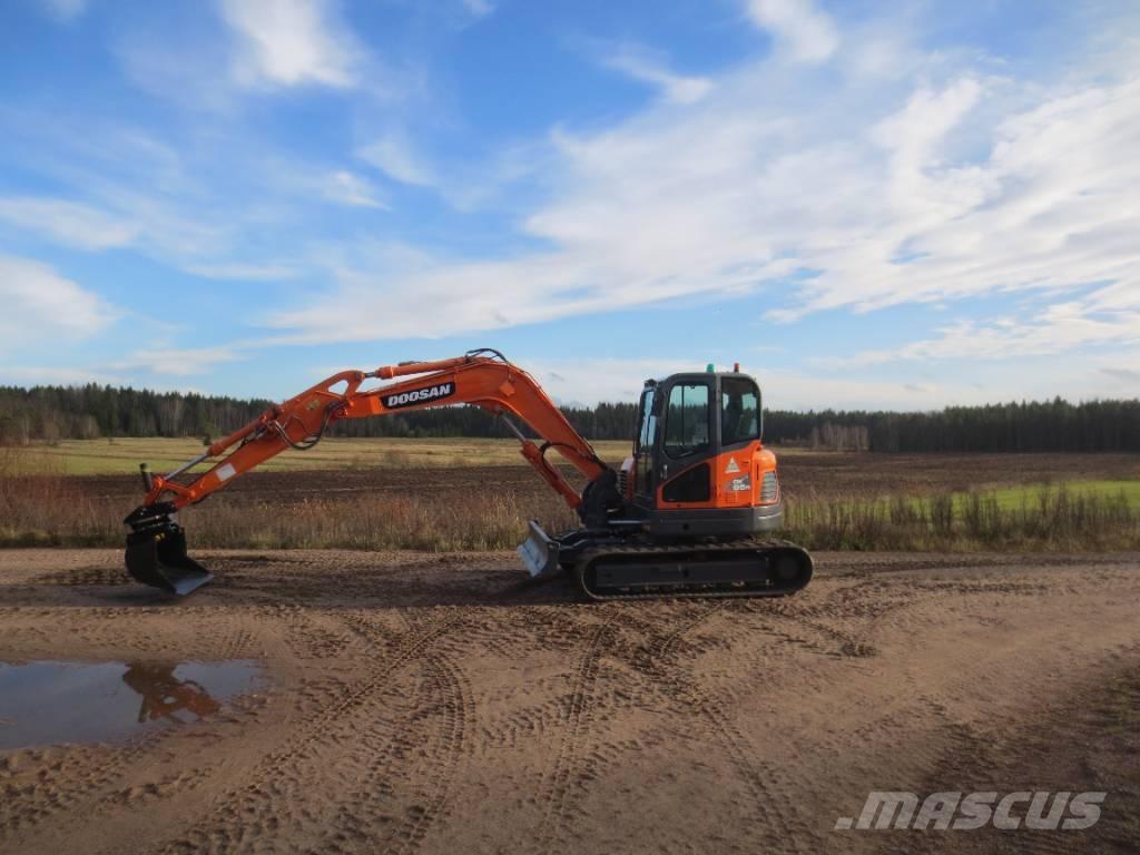 Doosan DX 85 R Midikaivukoneet 7t - 12t