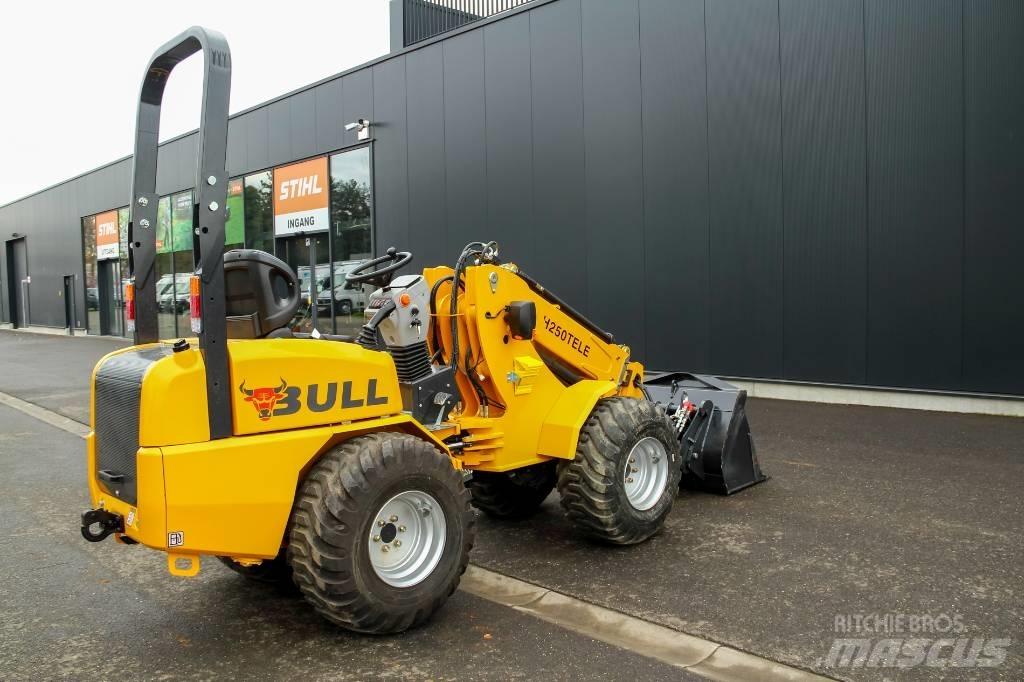 Bull 250 Tele Teleskooppikuormaajat