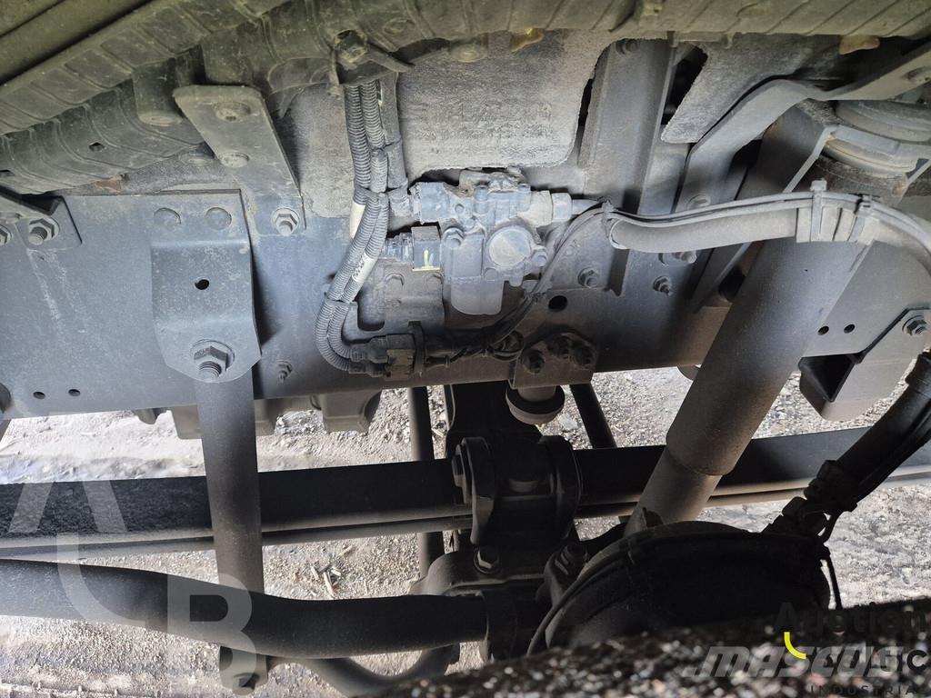 DAF XF460FT Vetopöytäautot