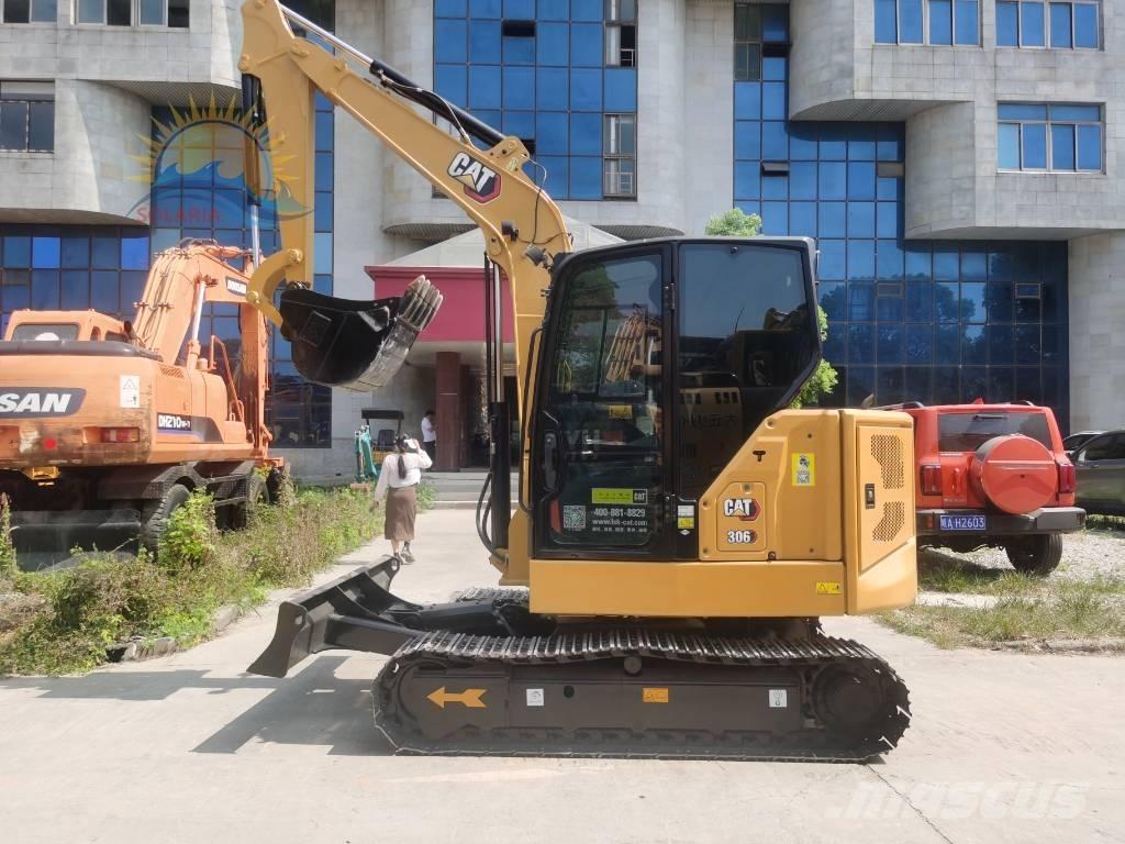 CAT 306 Minikaivukoneet < 7t