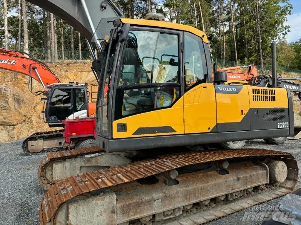 Volvo EC 210 C L Telakaivukoneet