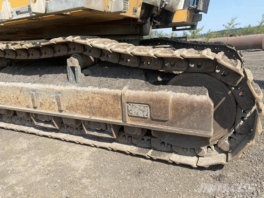 Liebherr R 976 HD Telakaivukoneet