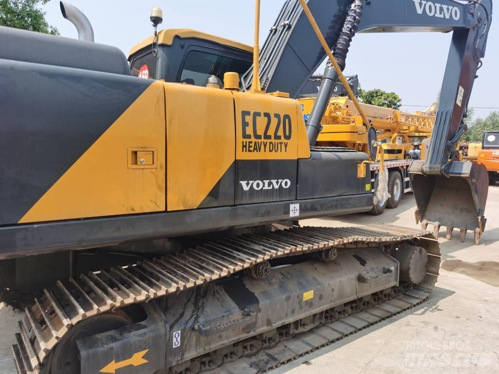 Volvo EC 220 DL Telakaivukoneet