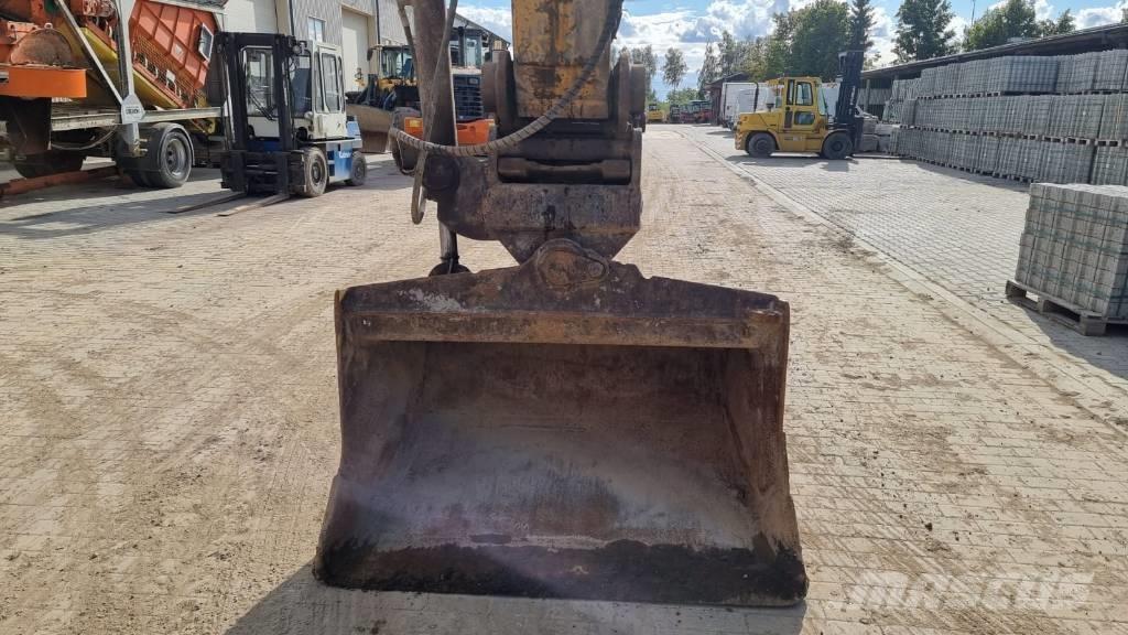 CAT 320 E Telakaivukoneet