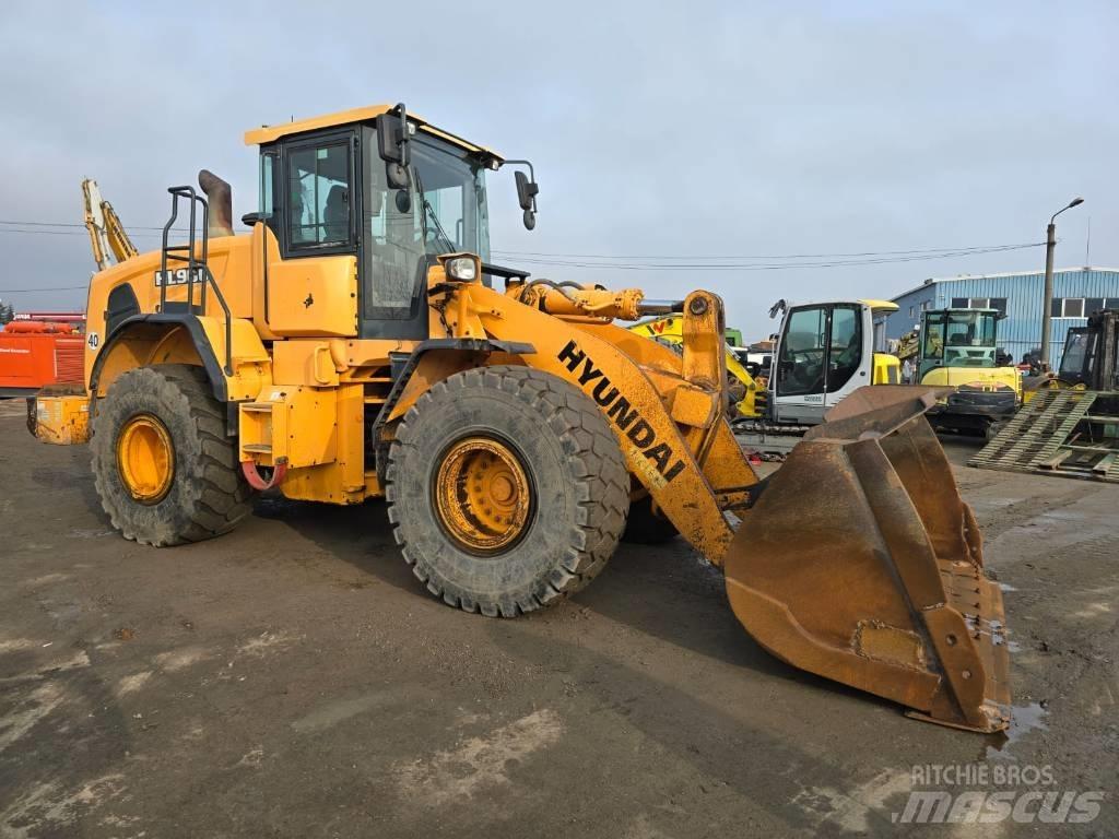 Hyundai HL 960 Pyöräkuormaajat