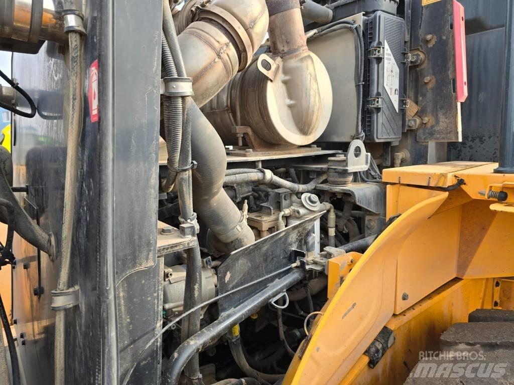 Hyundai HL 960 Pyöräkuormaajat