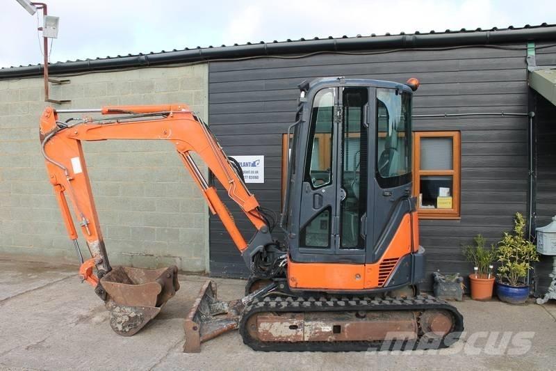 Hitachi ZX 30 U Minikaivukoneet < 7t