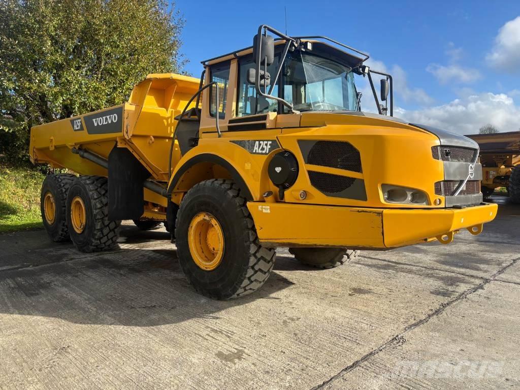 Volvo A 25 F Dumpperit