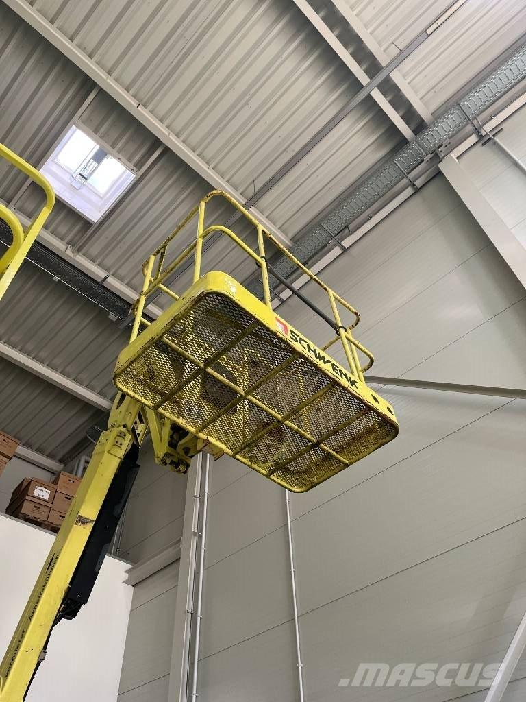 ATN Zebra 12 Kuukulkijat