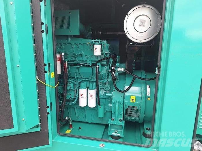 Cummins C900D5 Dieselgeneraattorit