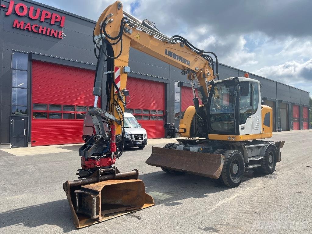 Liebherr A 918 Comp Pyöräkaivukoneet