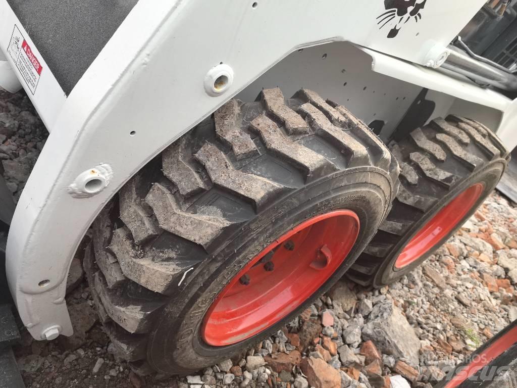 Bobcat S 130 Liukuohjatut kuormaajat