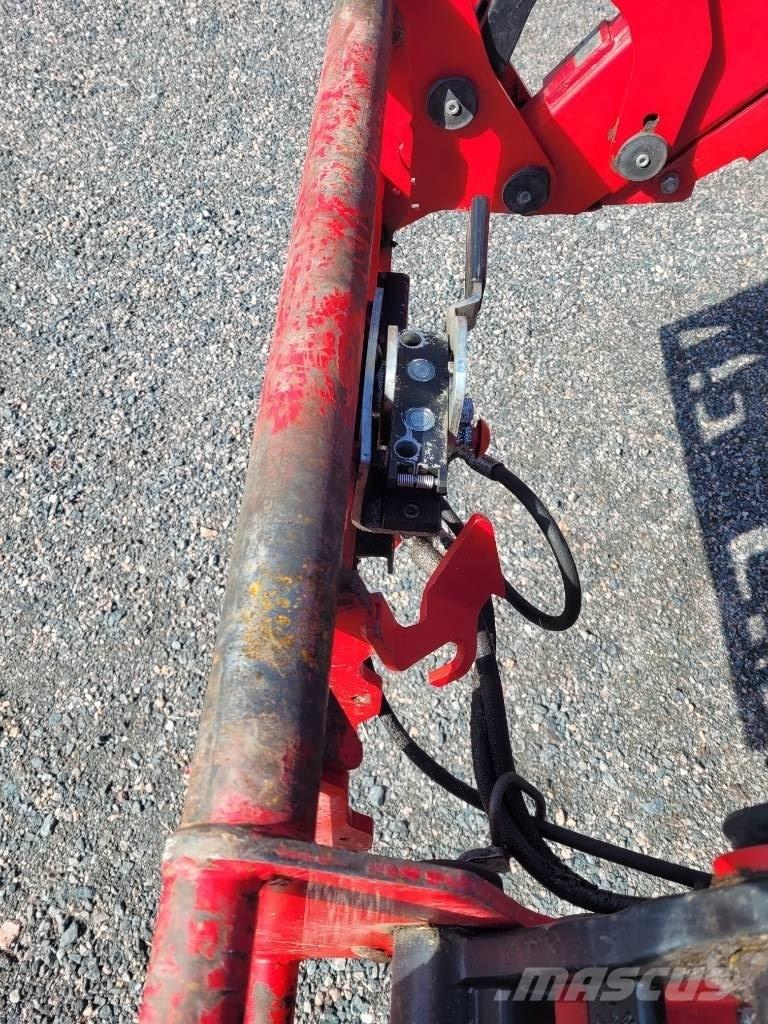 Massey Ferguson 5445 Traktorit