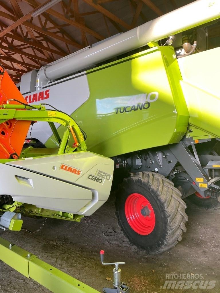 CLAAS Tucano 440 Leikkuupuimurit