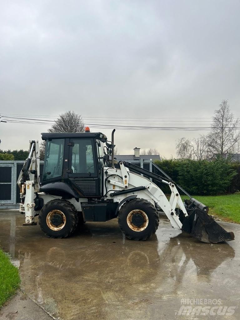 JCB 2CX Kaivurikuormaajat