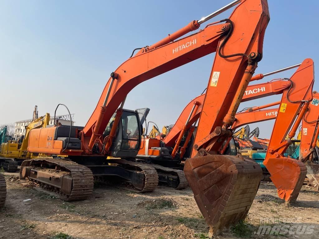 Hitachi ZX 270 Telakaivukoneet