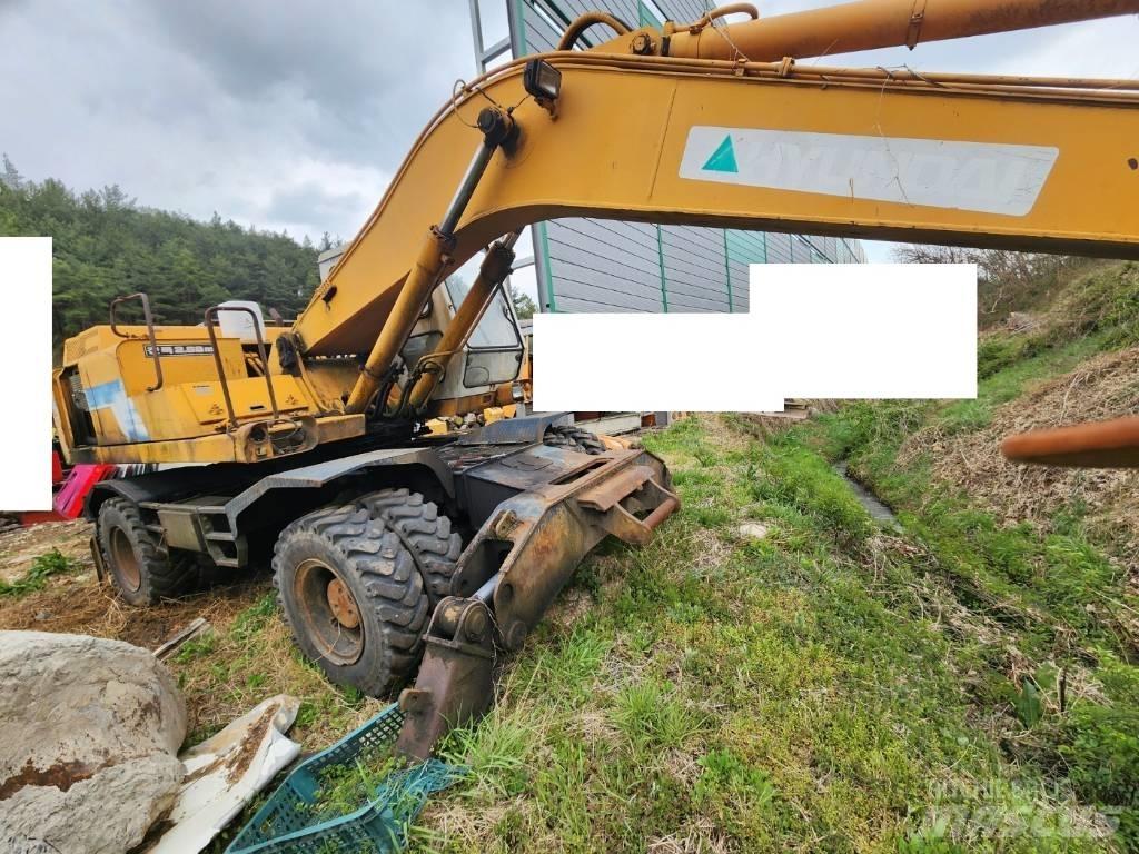 Hyundai ROBEX 2000W Pyöräkaivukoneet