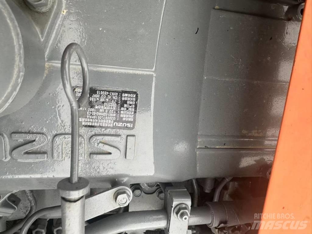 Hitachi ZX 240 Telakaivukoneet