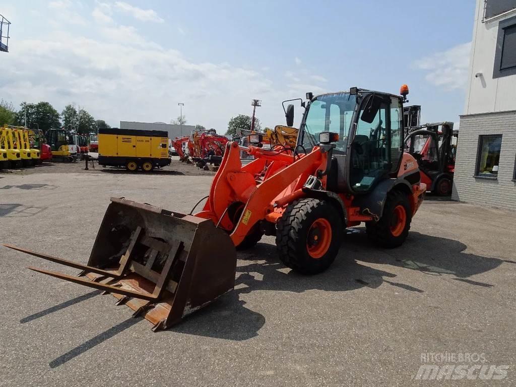 Hitachi ZW75 Muut koneet