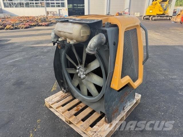 Liebherr L 556 Jäähdyttimet