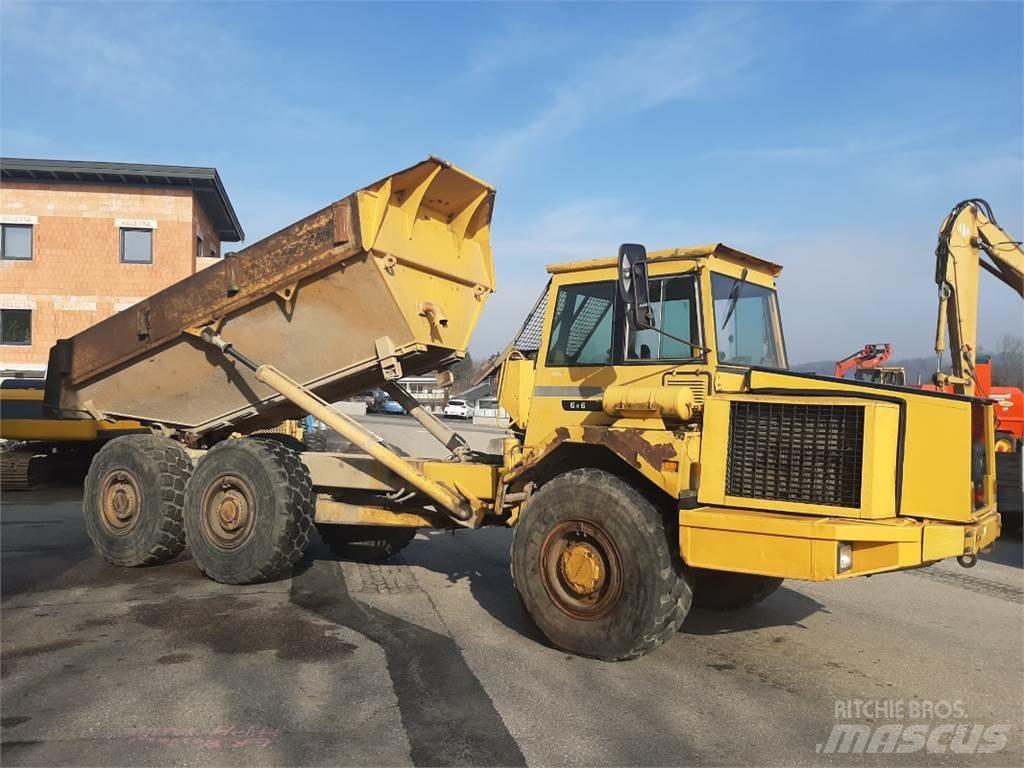 Volvo A25B 6x6 Dumpperit