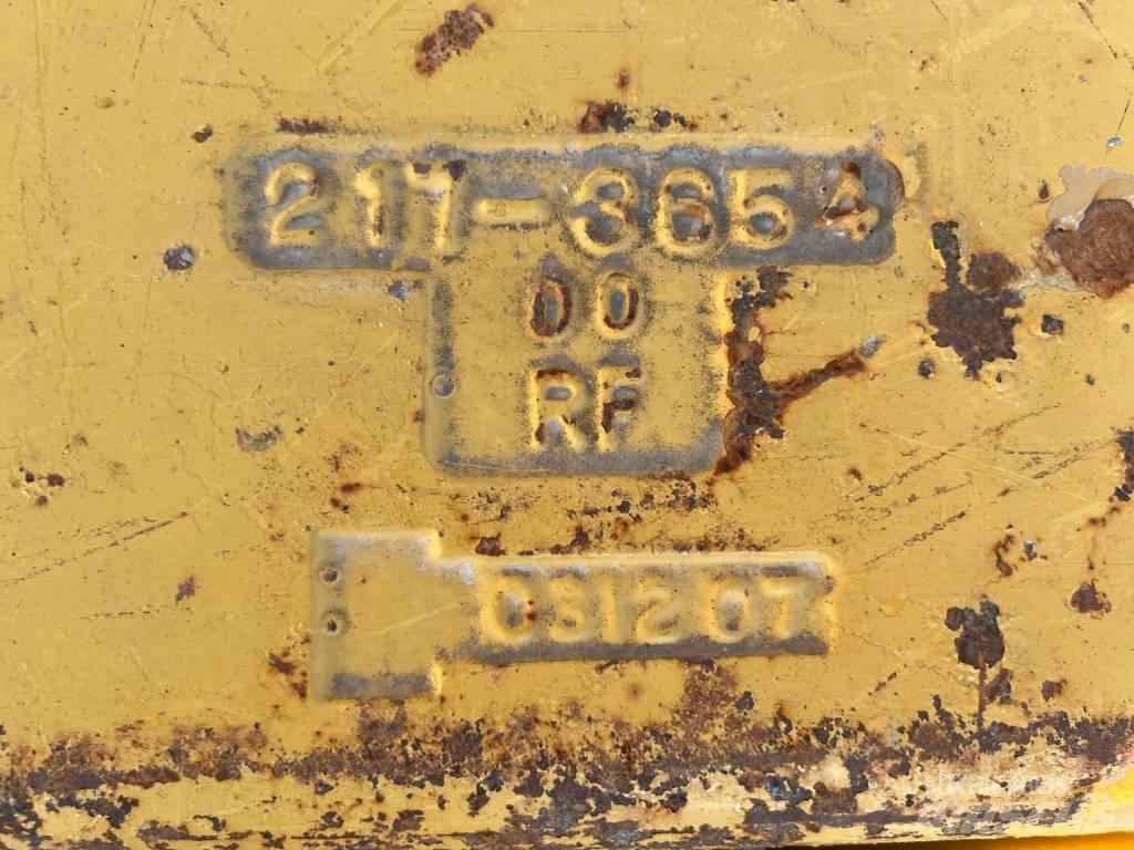 CAT D8R / D8T Muut