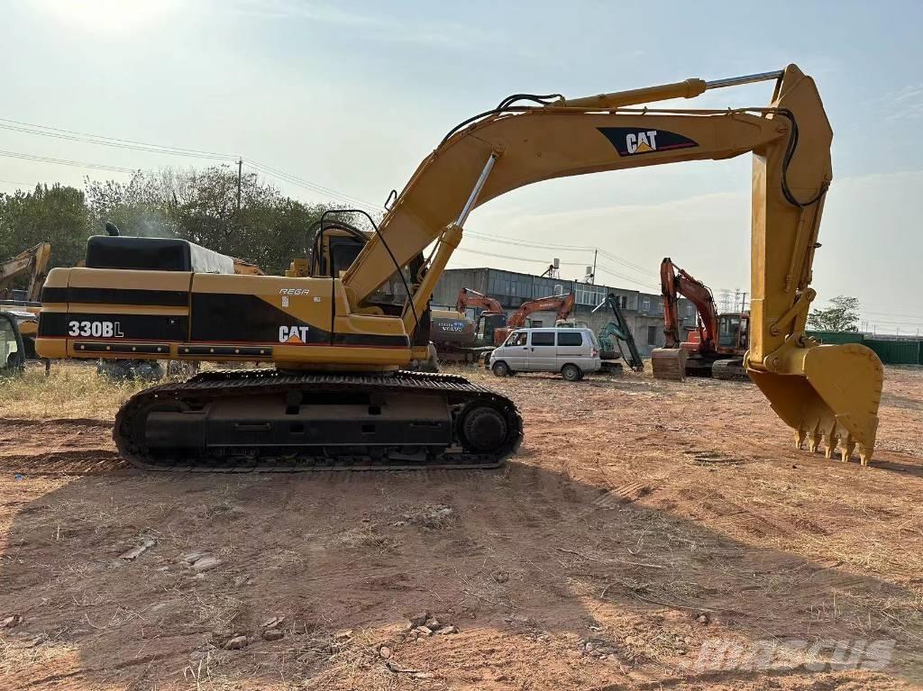 CAT 330 B Telakaivukoneet