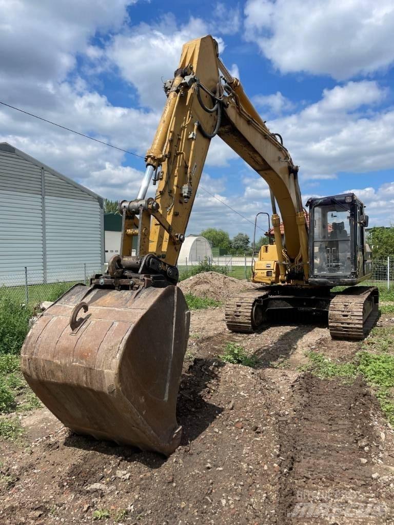 CAT 318 B L Telakaivukoneet