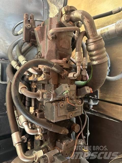 JLG 1350 SJP Teleskooppipuominostimet