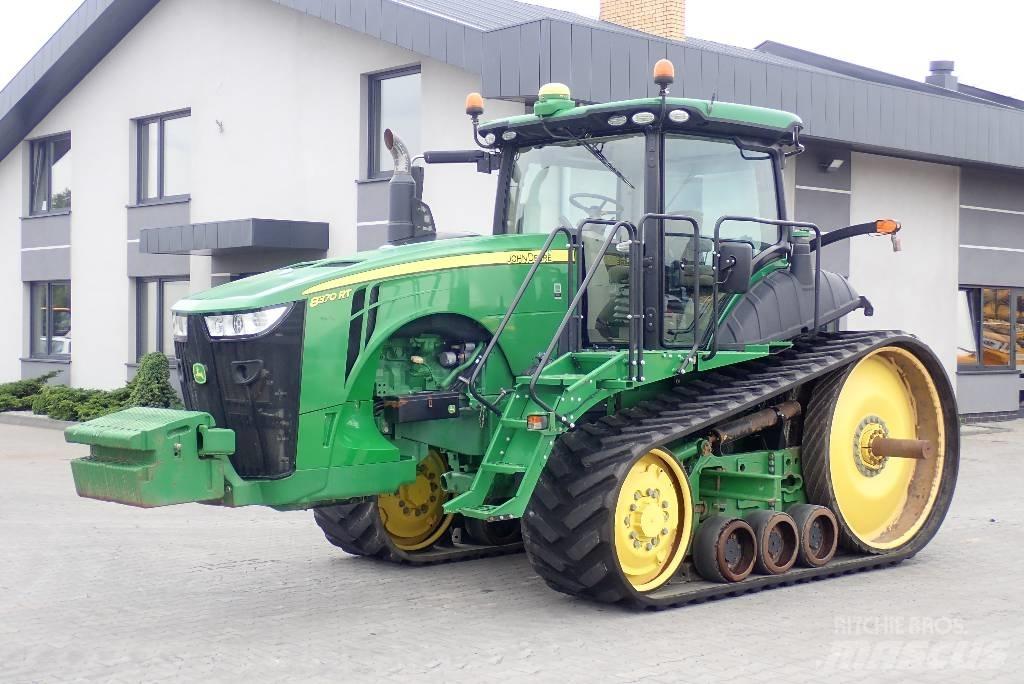 John Deere 8370 RT Traktorit