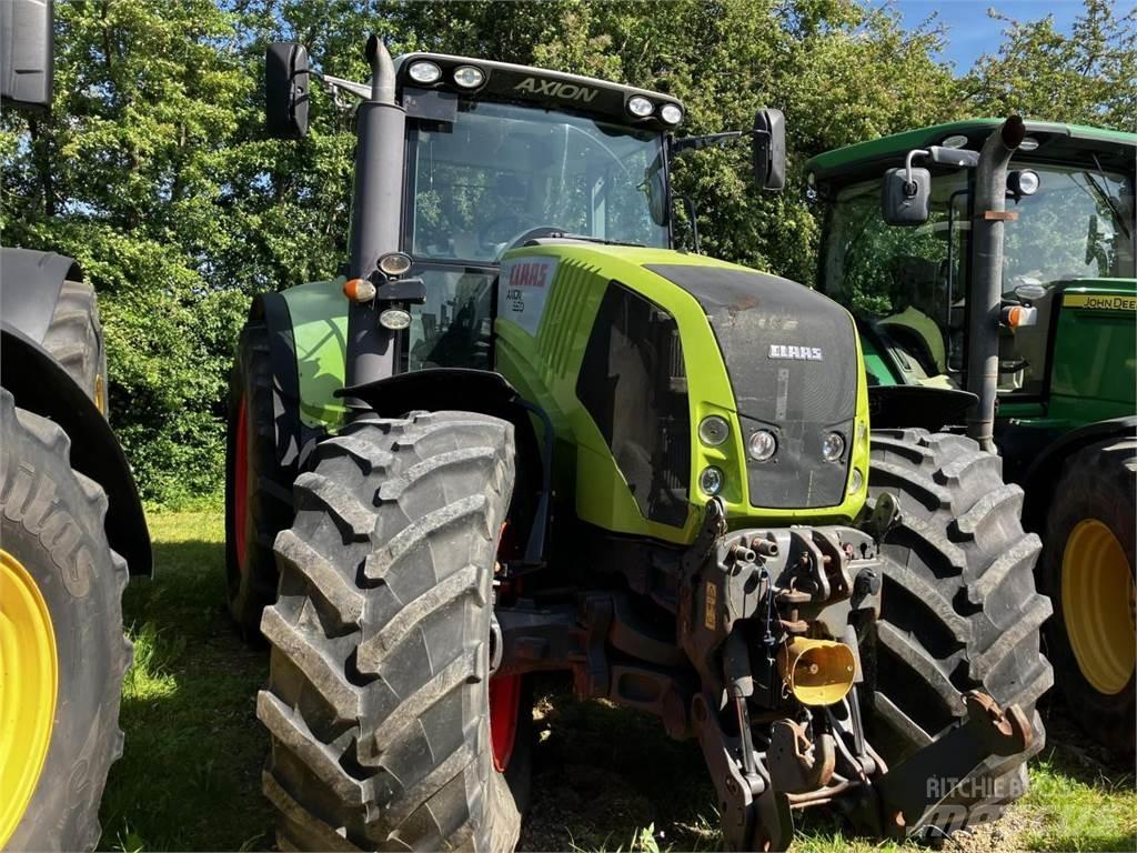 CLAAS Axion 850 Traktorit
