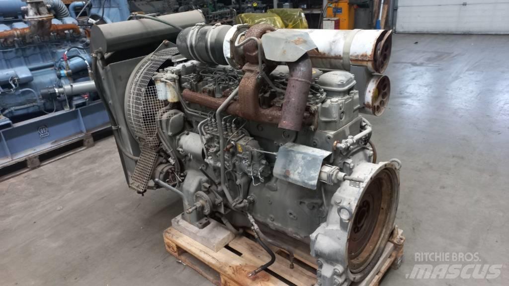 Volvo TD100 Moottorit
