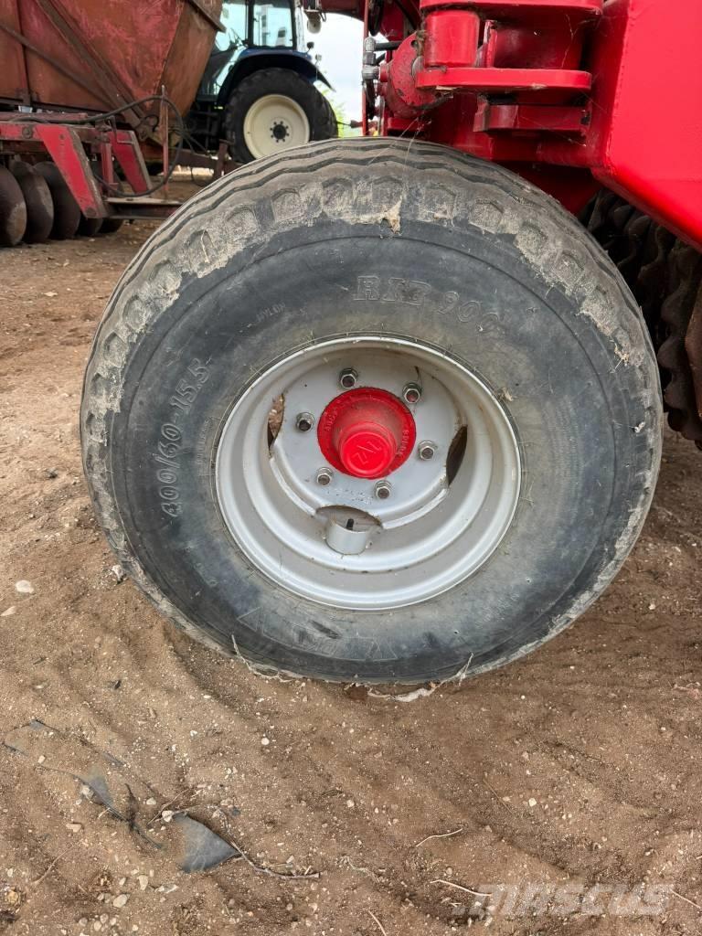 He-Va Rolls 950 Jyrät
