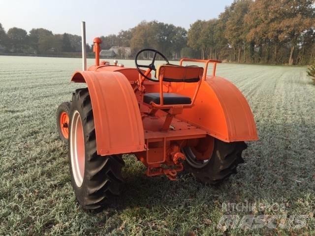Allis-Chalmers U Traktorit