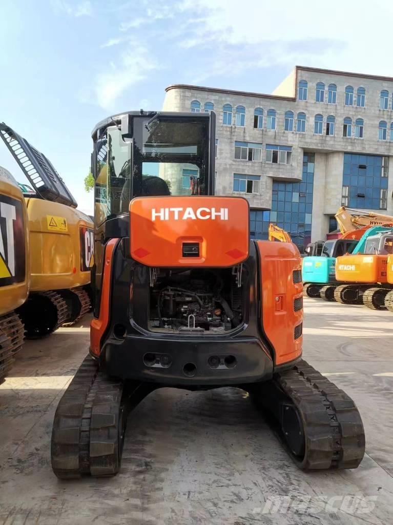 Hitachi ZX55USR Minikaivukoneet < 7t