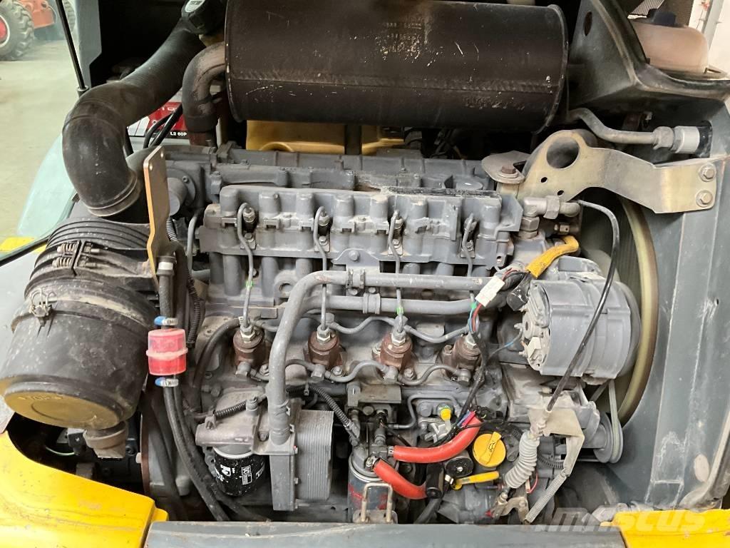 Kramer 750 Pyöräkuormaajat
