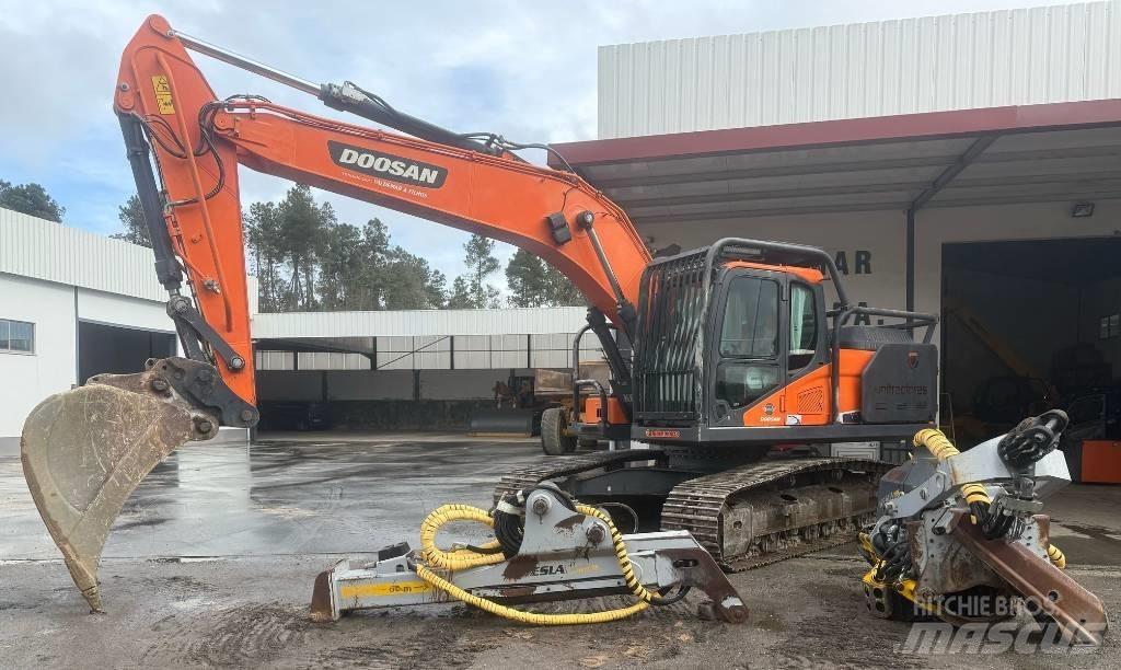 Doosan DX 235 Yhdistelmäkoneet - korjurit