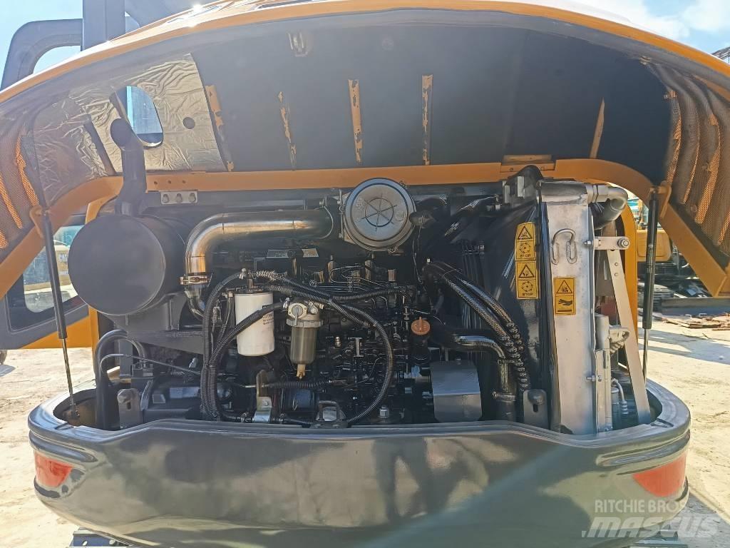XCMG XE60DA Telakaivukoneet