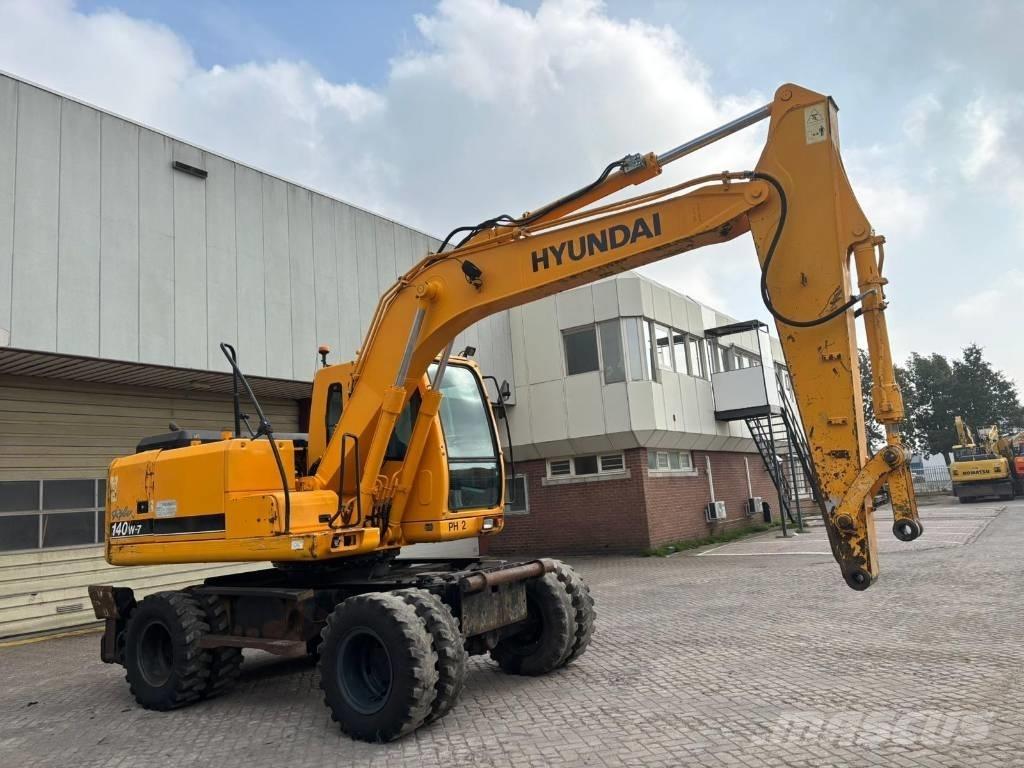 Hyundai 140W-7 Pyöräkaivukoneet