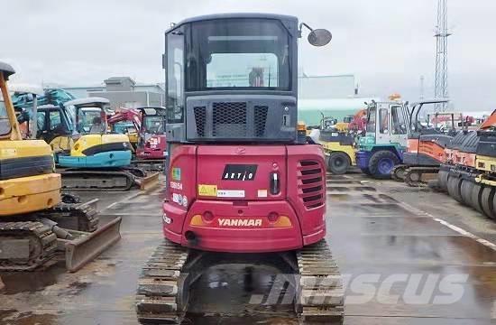 Yanmar VIO30 Minikaivukoneet < 7t