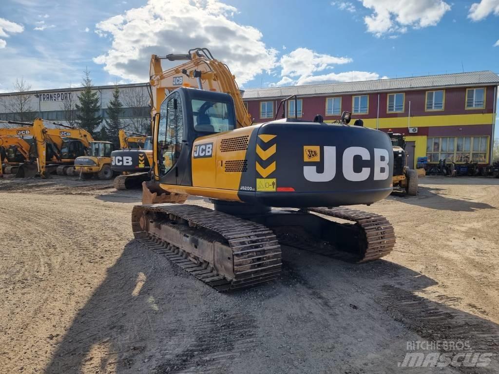 JCB JS 200 LC Telakaivukoneet