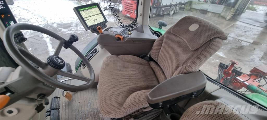 John Deere 8345R Traktorit