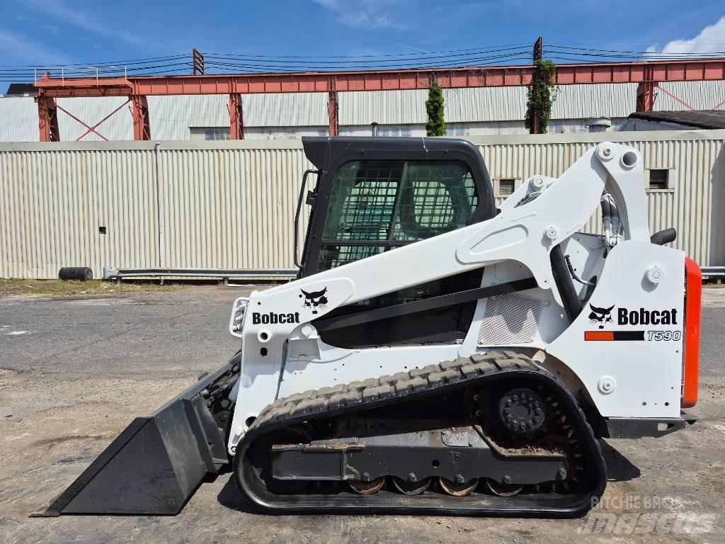 Bobcat T 590 Liukuohjatut kuormaajat