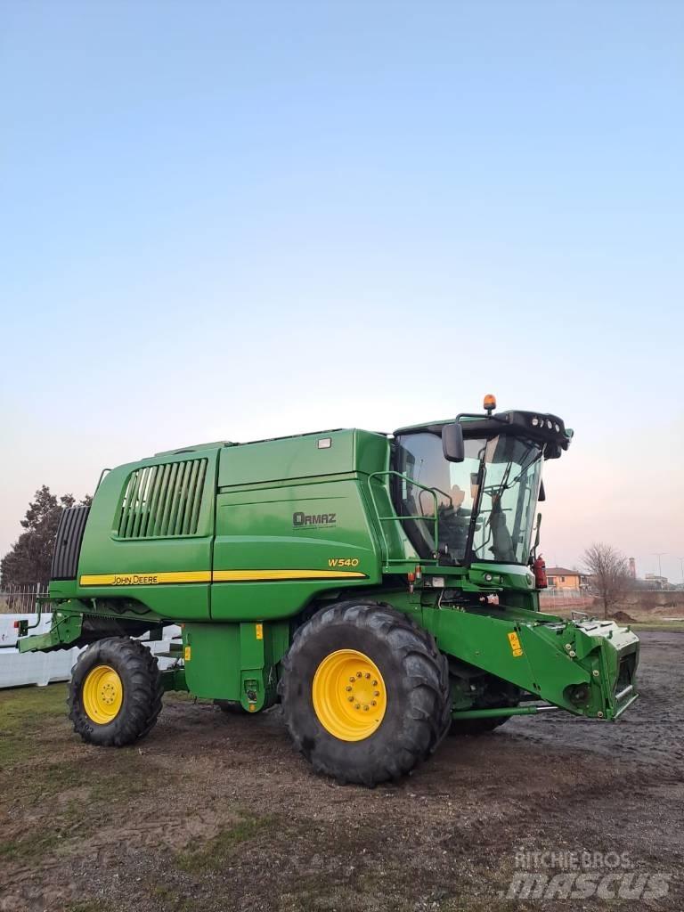 John Deere W 540 Leikkuupuimurit