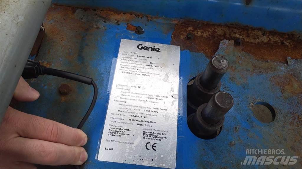 Genie GS1932 Saksilavat