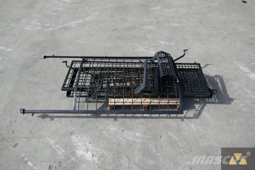 CAT Cab guards Ohjaamot ja sisustat