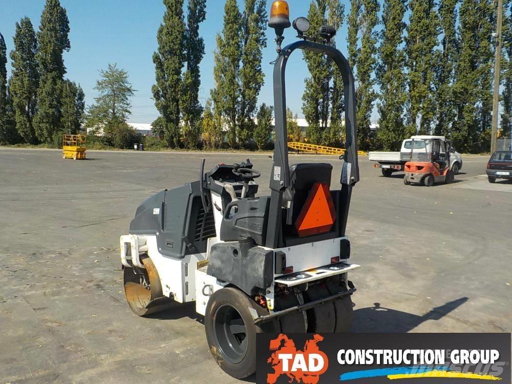 Bomag BW 100 Yhdistelmäjyrät
