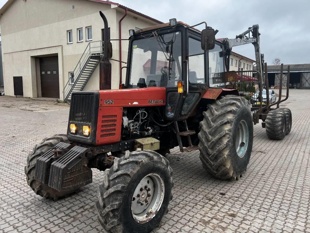 MTZ 952 Metsätraktorit